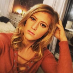 Meet your Posher, Hailey